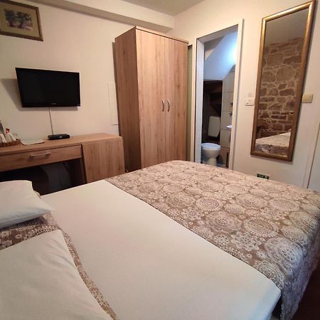 Guesthouse Mirula Split Exterior foto